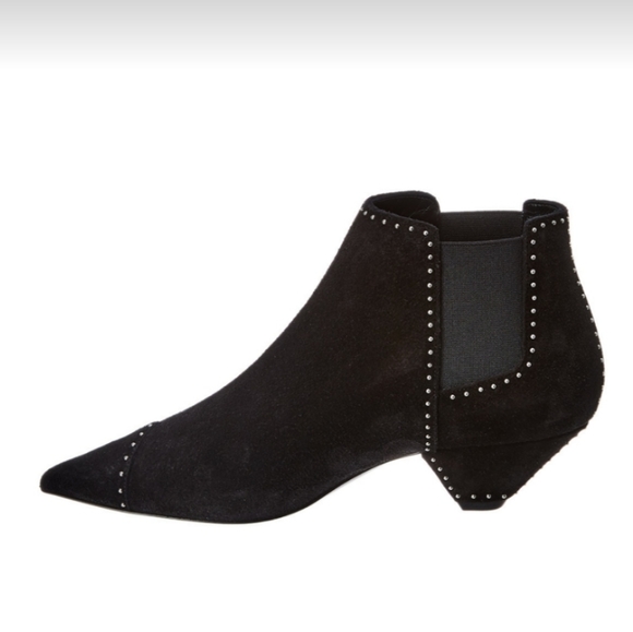Saint Laurent Ankle Bootie - Picture 4 of 13